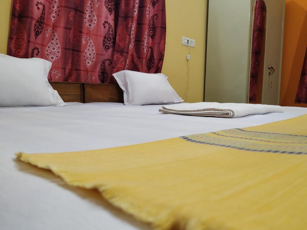 Bhalobasa Anandabas Hotel Bolpur Exterior photo