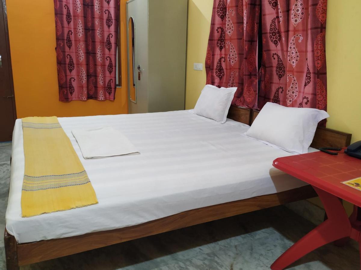 Bhalobasa Anandabas Hotel Bolpur Exterior photo