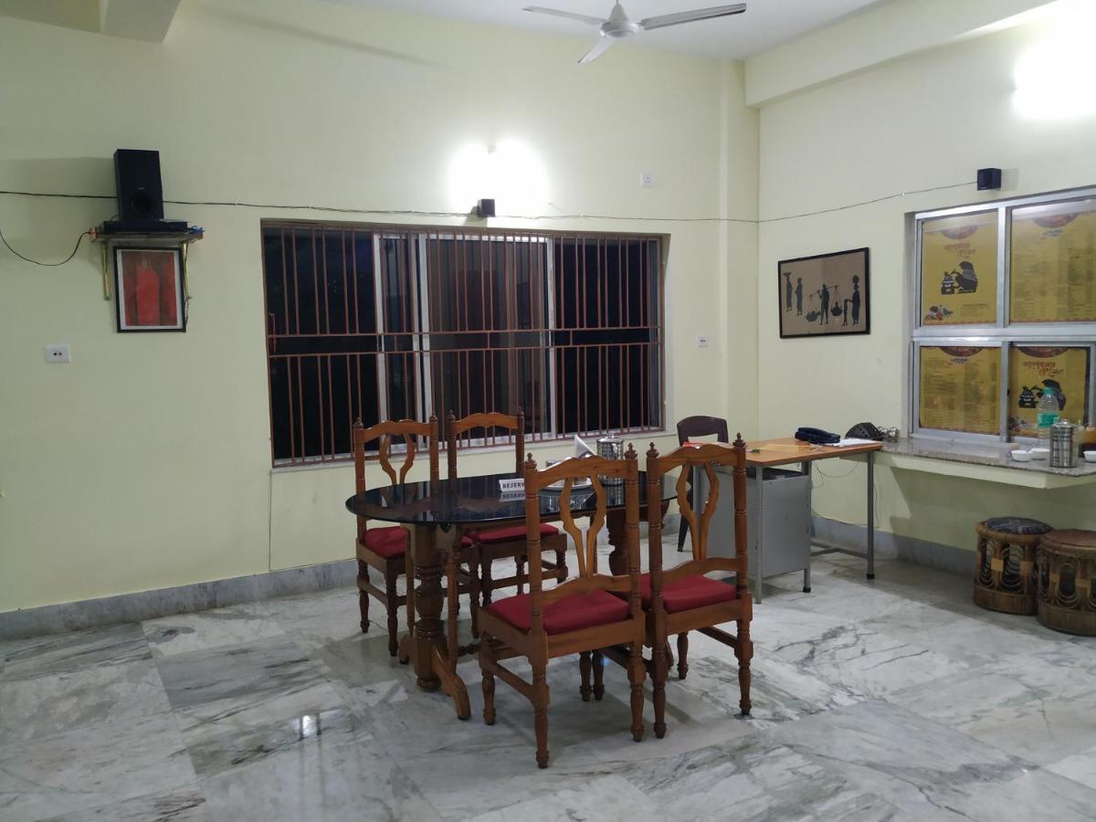 Bhalobasa Anandabas Hotel Bolpur Exterior photo